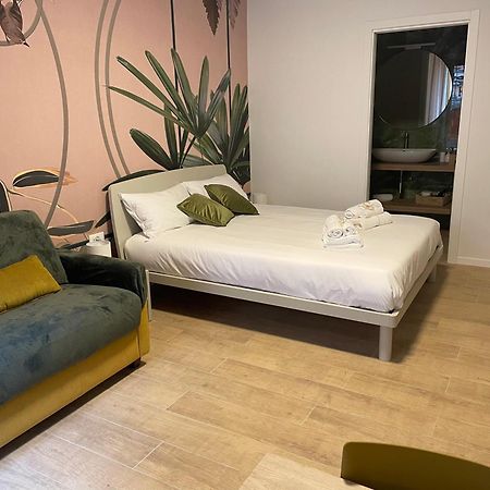 Calari Rooms - Monolocale بولونيا المظهر الخارجي الصورة