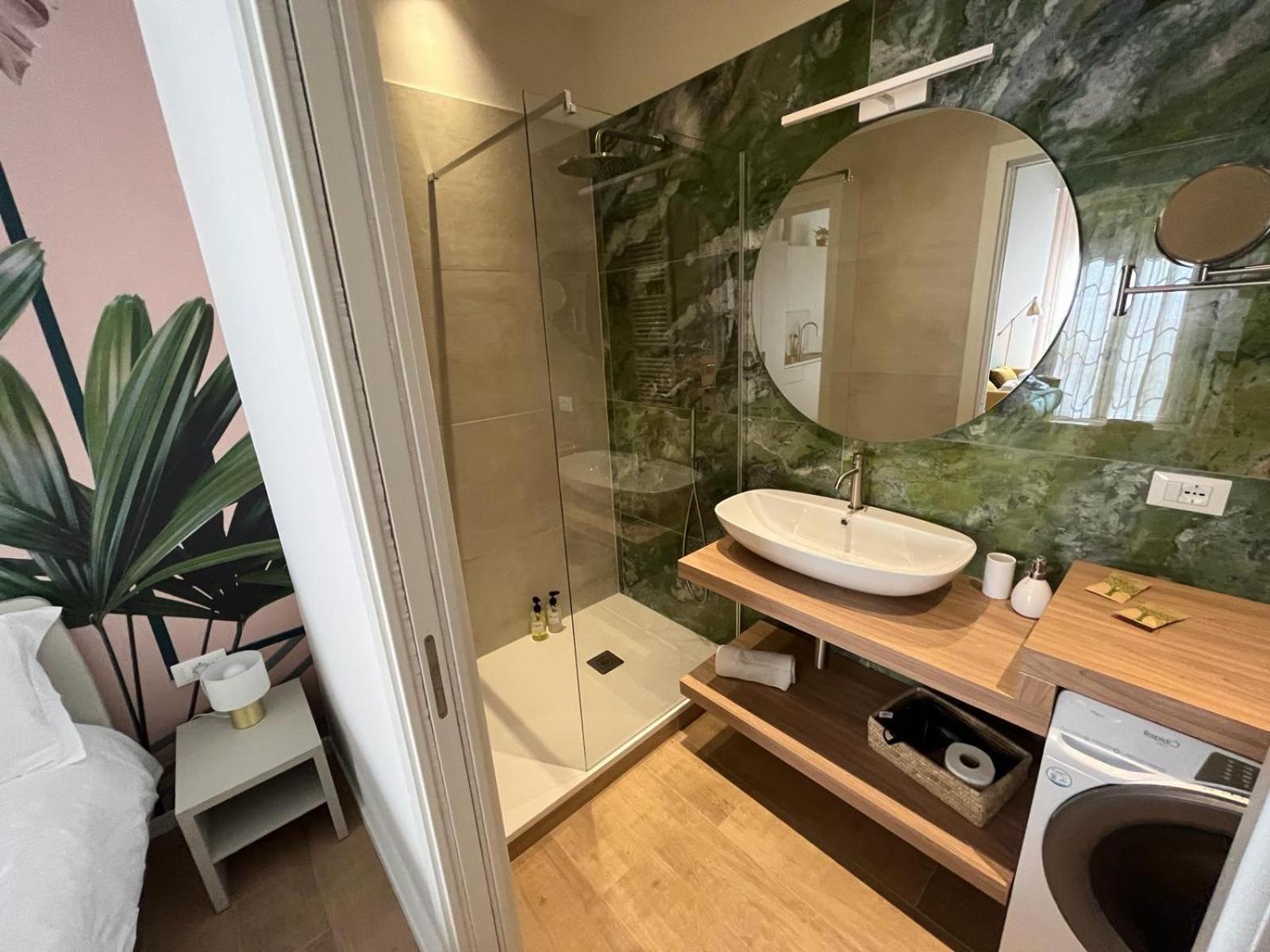 Calari Rooms - Monolocale بولونيا المظهر الخارجي الصورة