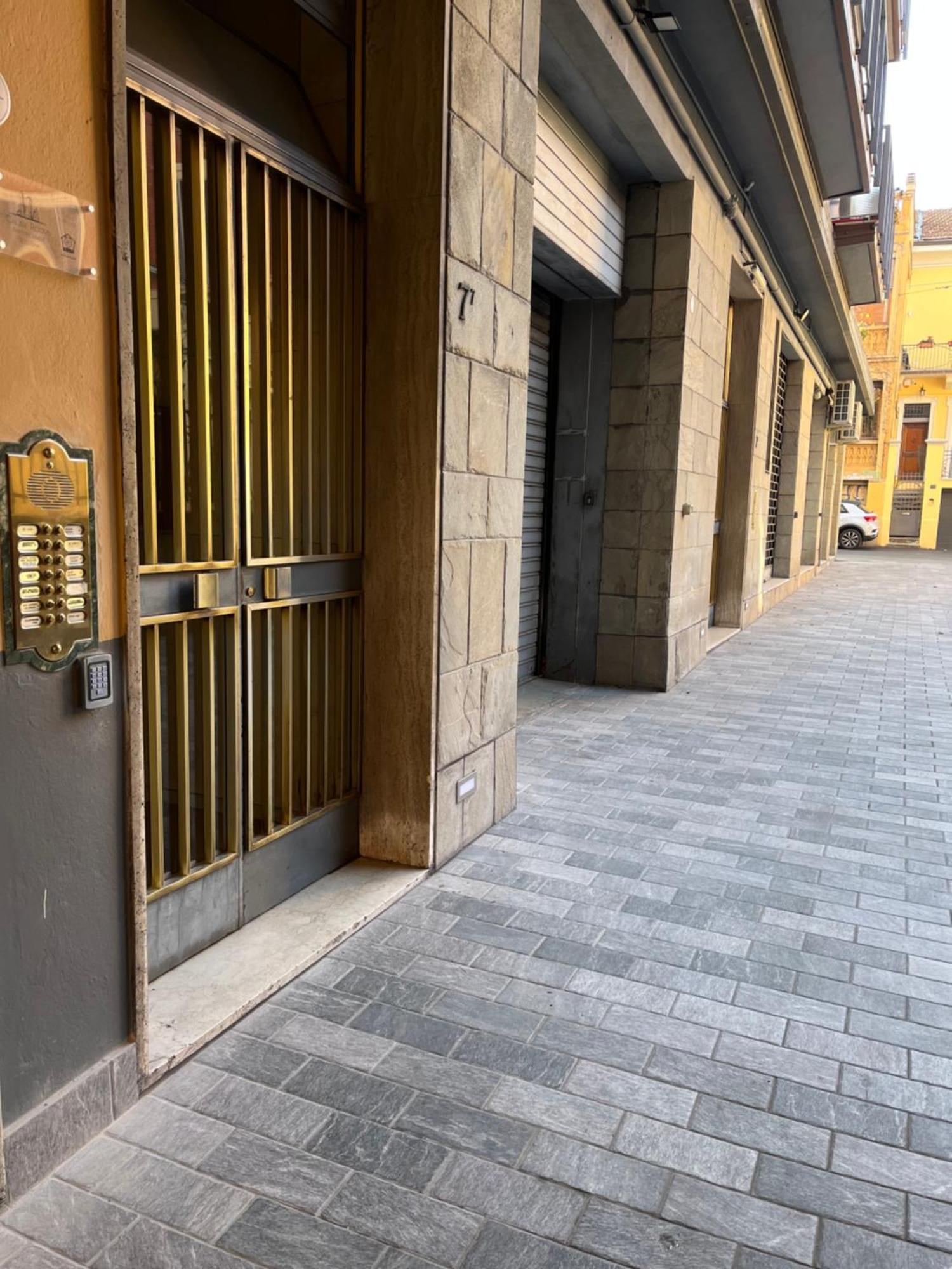 Calari Rooms - Monolocale بولونيا المظهر الخارجي الصورة